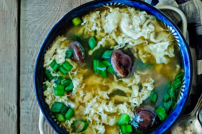 P2 hCG Diet Recipe - 150 calories: Egg Drop Soup with Mushrooms & Green Onions - hcgchicarecipes.com - Protein + Veggie meal