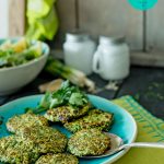 186 calories - P2 hCG Diet Lunch Recipe: Spinach & Chicken Patties - hcghicarecipes.com - Protein + Veggie Meal