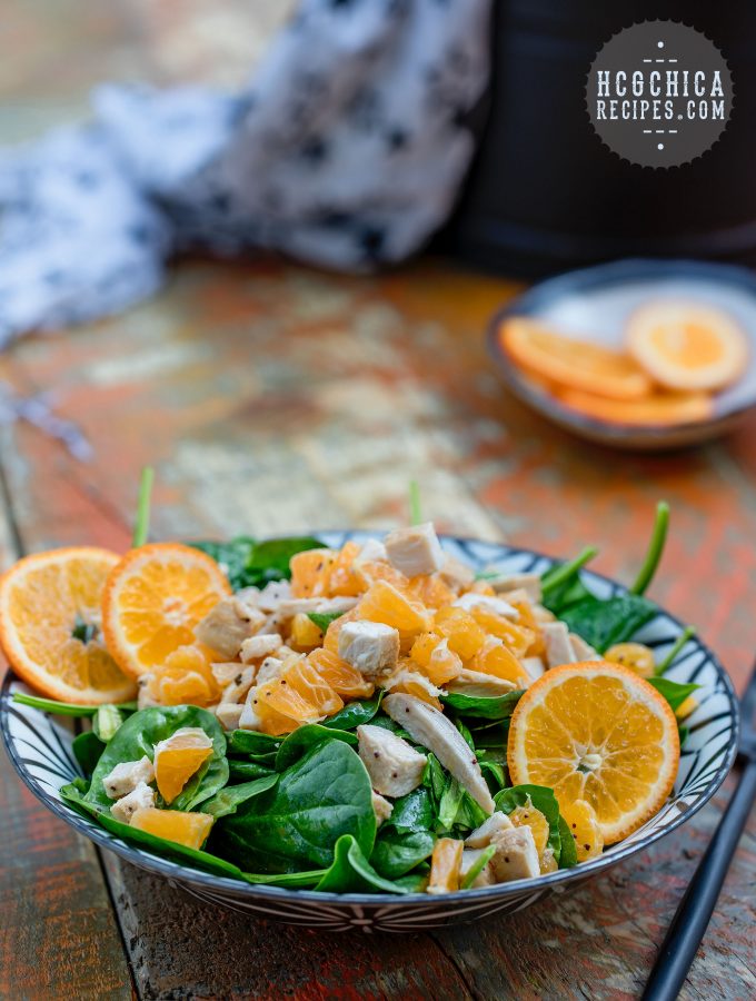 P2 hCG Diet 193 calories Lunch Recipe: Poppy Seed Chicken & Spinach Salad with Clementines - hcgchicarecipes.com - protein + veggie + fruit