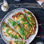 P2 hCG Diet Recipe: BBQ Chicken Apple Pizza - 211 calories - hcgchicarecipes.com - protein + veggie + 1/2 fruit meal