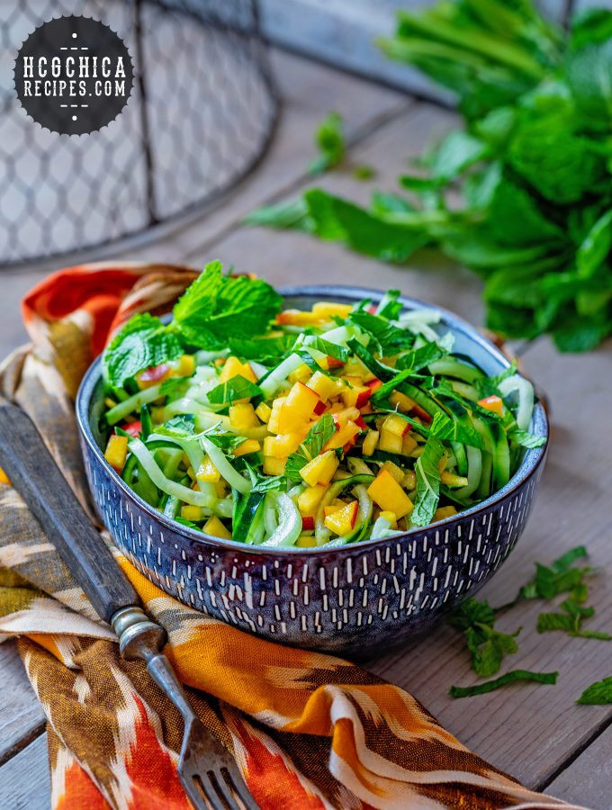 P2 hCG Diet Vegetarian Recipe - 61 calories: Cucumber & Peach Mojito Salad - hcgchicarecipes.com - veggie + fruit meal