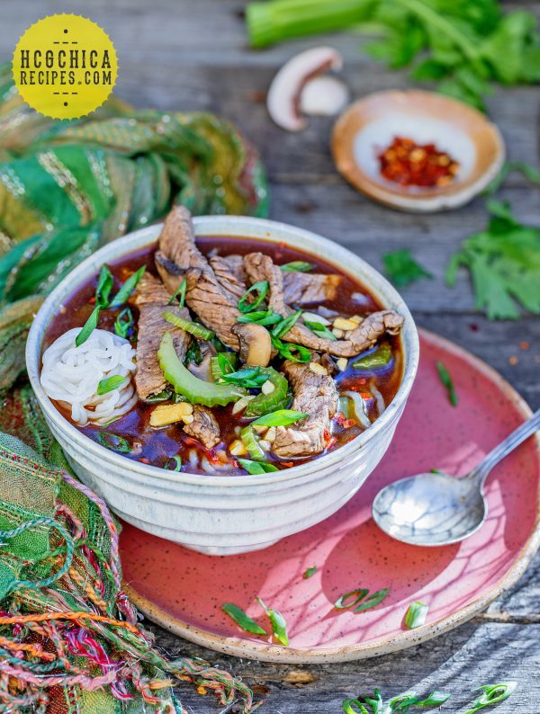 Phase 2 hCG Diet Beef Recipe - 189 calories: Mushroom Ramen Soup with Miracle Noodles - hcgchicarecipes.com - protein + veggie meal