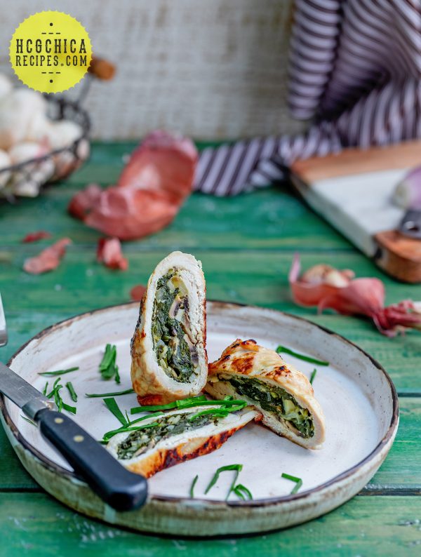 Phase 2 hCG Diet Lunch Recipe: Spinach Stuffed Chicken - 171 calories - hcgchicarecipes.com - protein + veggie meal