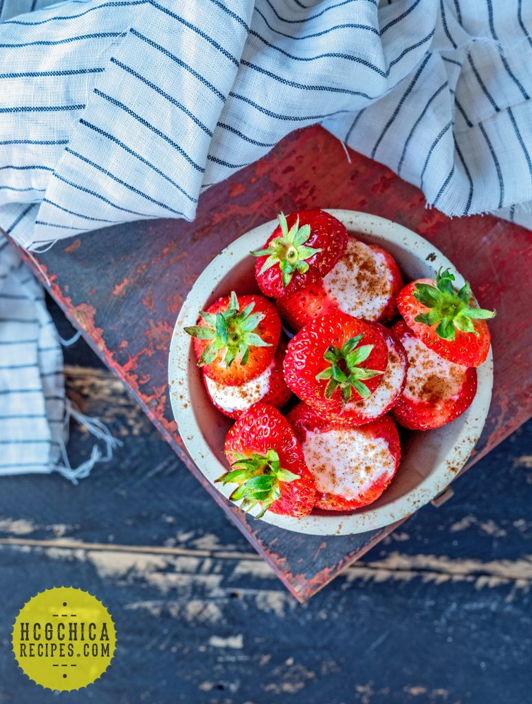 Phase 2 hCG Diet Dessert Recipe - 62 calories: Yogurt Stuffed Strawberries - hcgchicarecipes.com - fruit dish