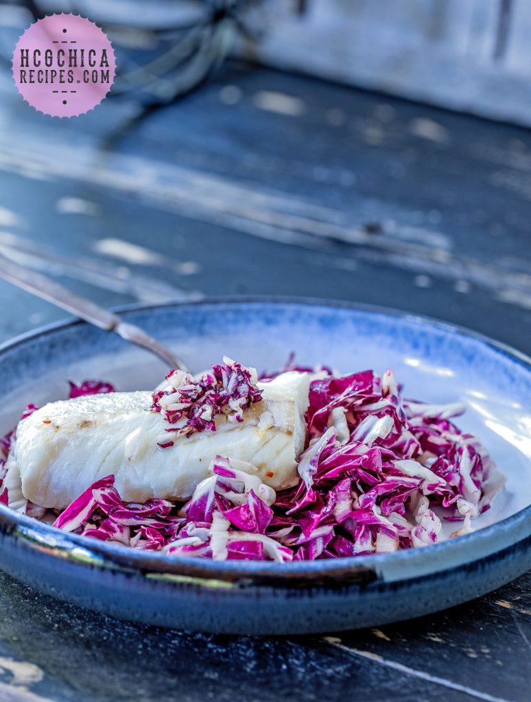 Phase 2 hCG Diet Seafood Recipe: Citrus Radicchio Fish Salad - 201 calories - hcgchicarecipes.com - protein + veggie + fruit meal